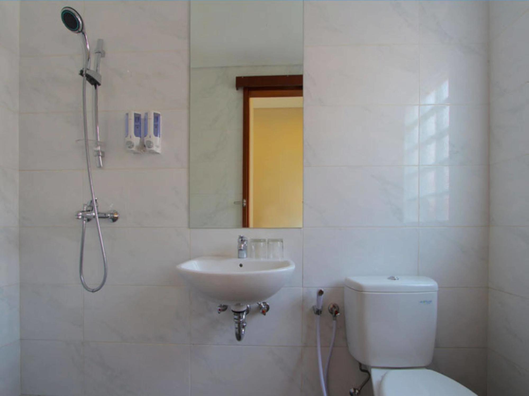 Vansari Hotel Семіньяк Екстер'єр фото